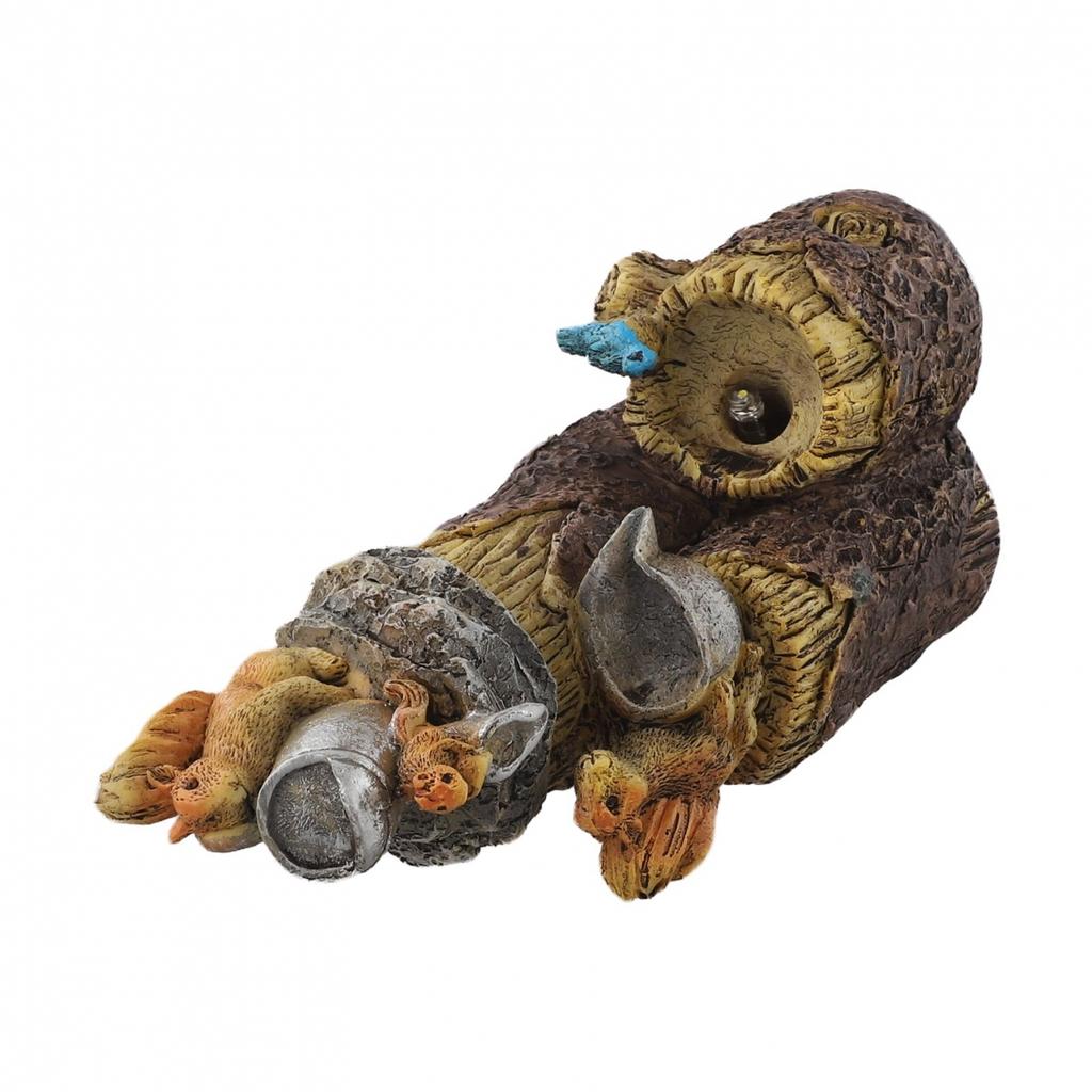 Cute Resin Squirrel Sculpture Designed to Bring Joy to Your Garden Atmosphere