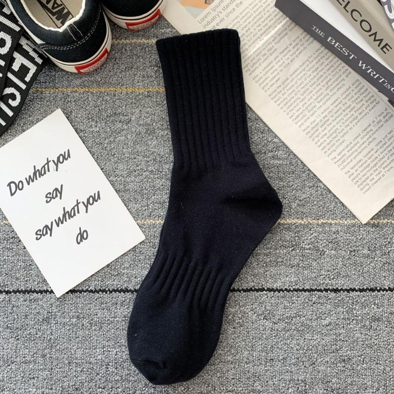 Men's Spring and Autumn Deodorant Sweat Absorption Exercise Is Not Easy To Ball Tube Socks