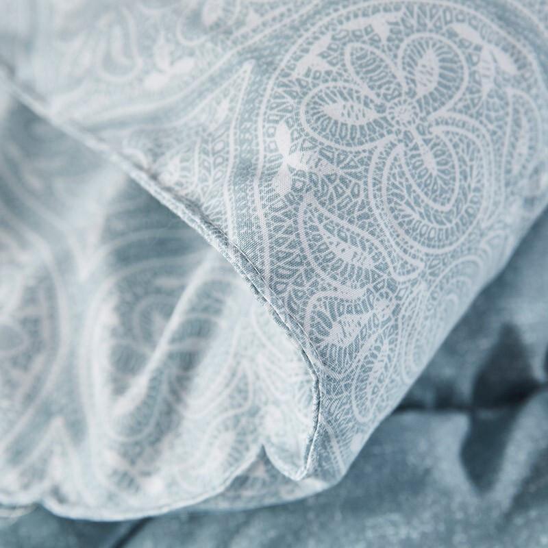 Tianqin Elegant Winter Double Comforter