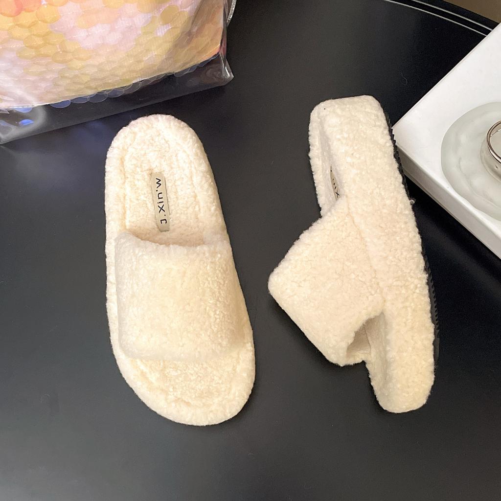 One-word Women Wear 2025 Autumn New Outdoor Thick Bottom Internet Celebrity Warm Lamb Wool Slippers