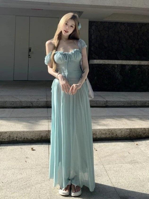 French super fairy square collar one-word shoulder dress women s summer new waist and thin seaside vacation wind beach dress S