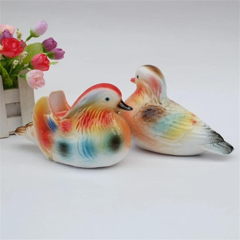 Porcelain Mandarin Ducks Couple Miniature Handpainted Ceramics Love Bird Figurine Home Ornament Wedding Anniversary Gift Craft
