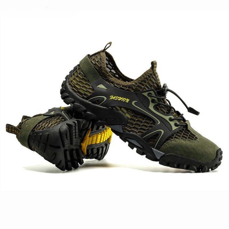 Professional Aqua Shoes Men Non-slip Water Shoes In Trekking Upstream Shoes Quick-Dry Beach Light Water Sports Sneakers