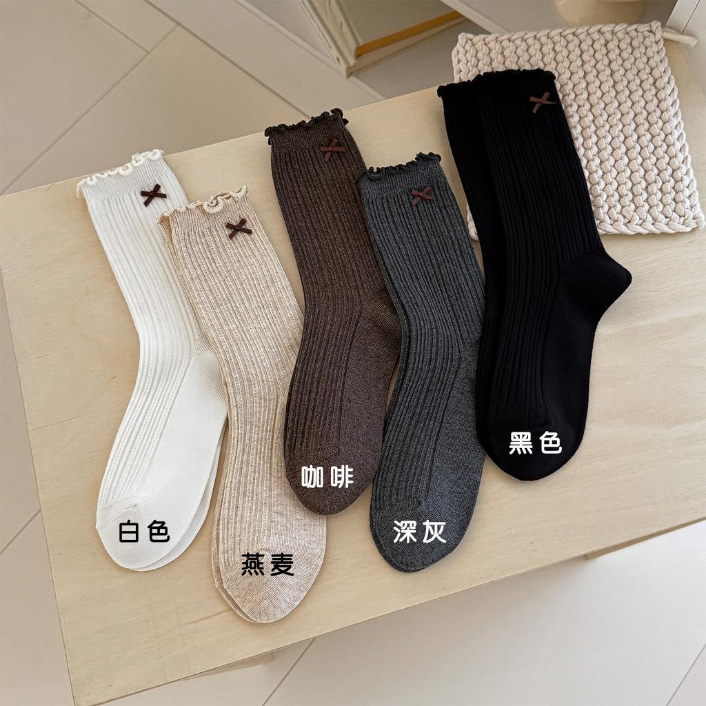 Autumn And Winter Casual Cotton Socks Women'S Breathable Fungus Edge Calf Socks Bow Vertical Pattern Thin Stacking Socks Boneless Medium Tube Socks