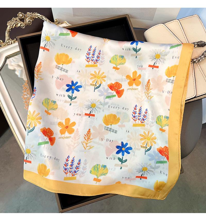 Women S Fresh Printed Square Scarf Fashion Versatile Summer Sun Protection