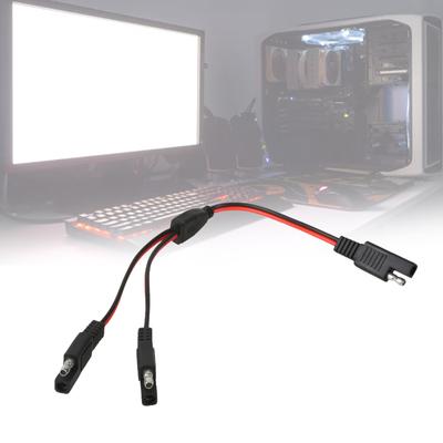 Accessori elettronici per auto – Cavi auto, adattatori e prese