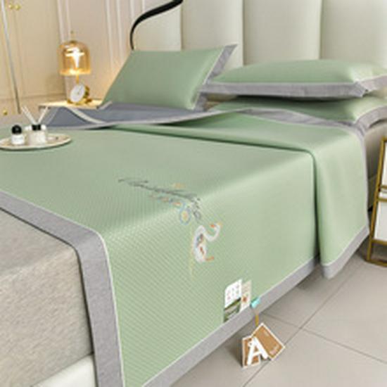 Pure Color Quilted Cotton Yarn-Dyed Bed Sheet & Bedspread Set