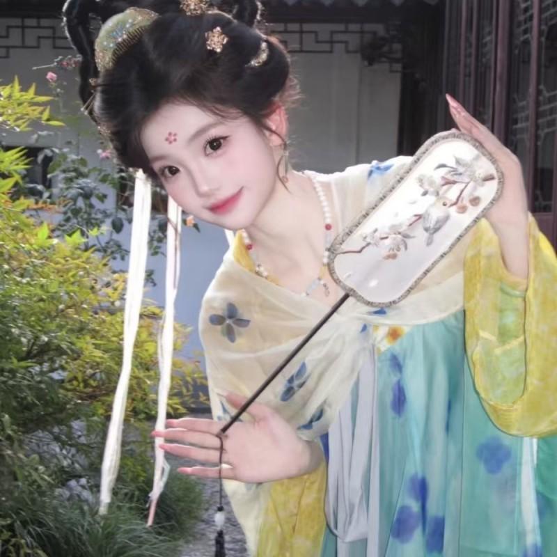 Tang Dynasty Style Hanfu Set With Embroidered Skirt Yellow Top Wrap Daily Wear