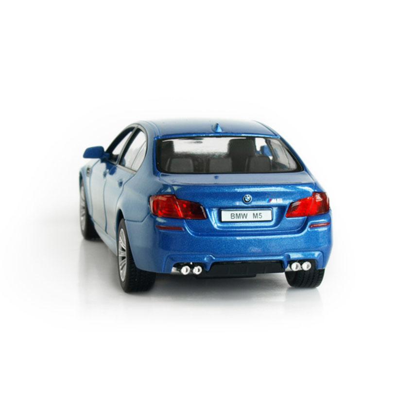 M5-Automodellspielzeug im Maßstab 1/36, Kinderspielzeugautomodell, Auto aus Metalldruckguss, Automodell aus Legierung, Simulationssammlung