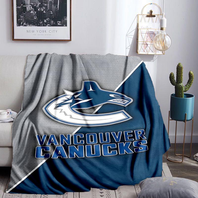 Hockey Team Vancouver-Canucks Throws Blanket Flannel Blankets Plush for Couch Bed Gifts for Men Women Travel picnic blanket Christmas fan gifts