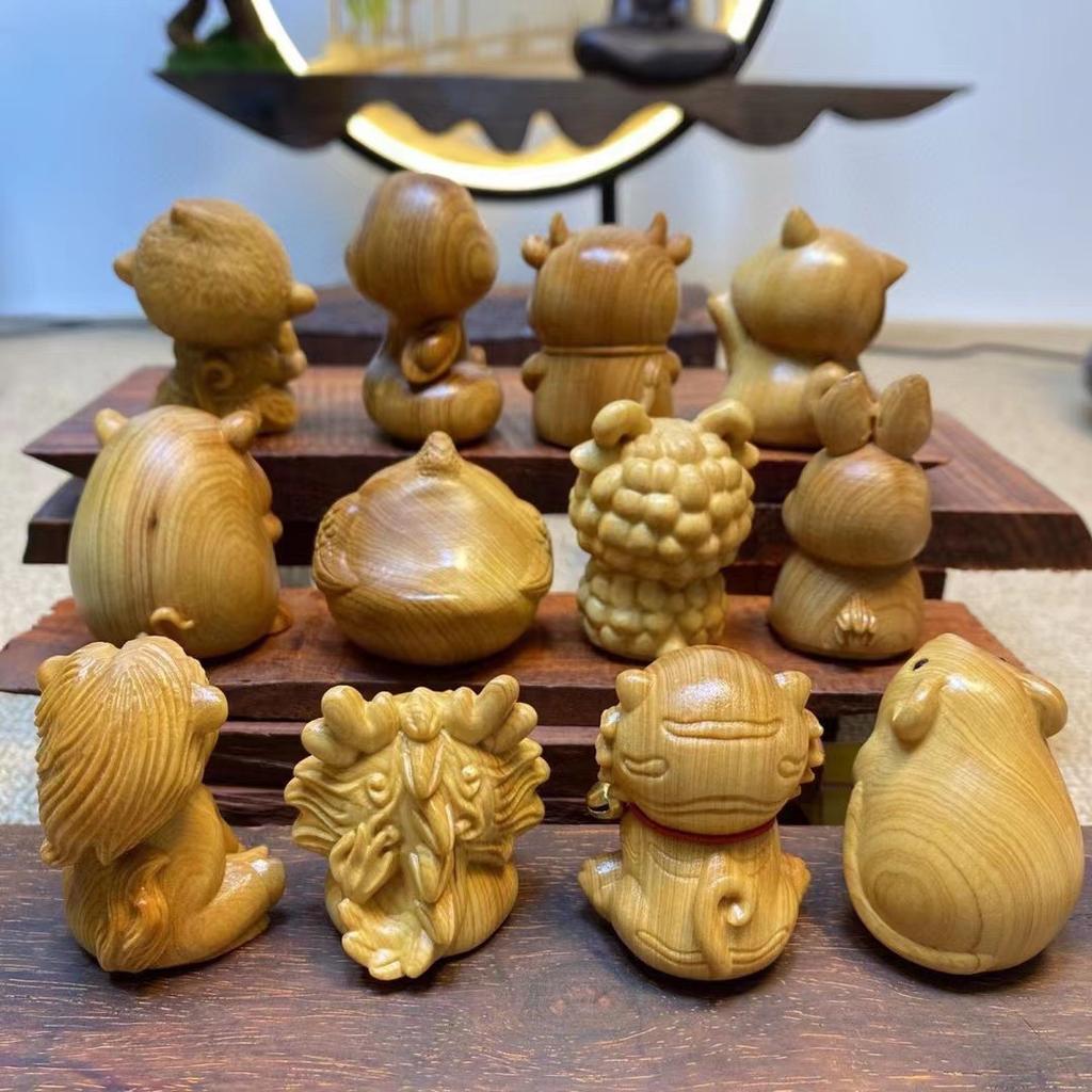 Wooden the Twelve Chinese Zodiac Signs Animal Sculptures Figurines  Cute Home Room Office Decorative Small Model Suit