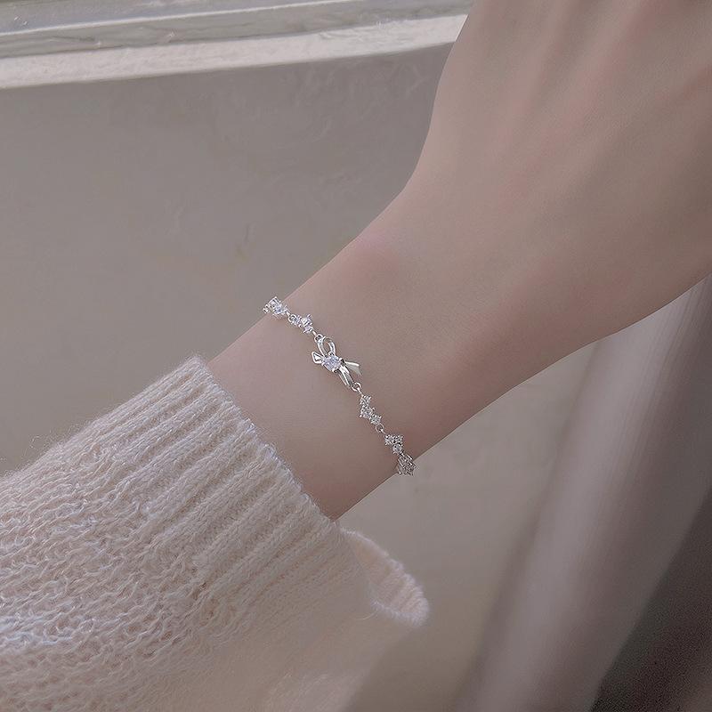 Love Broken Diamond Bow Bracelet Women's Light Luxury Niche Design Sense Fashion