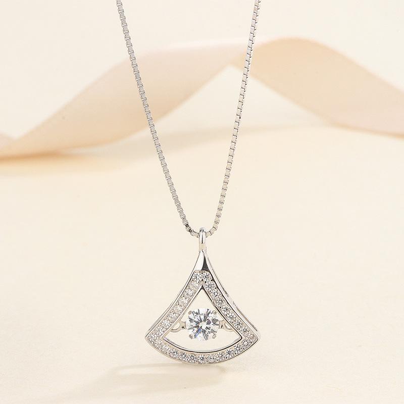 

Гибкое женское ожерелье в форме капли воды, японские и корейские студенты, бьющееся сердце, ключичная цепь