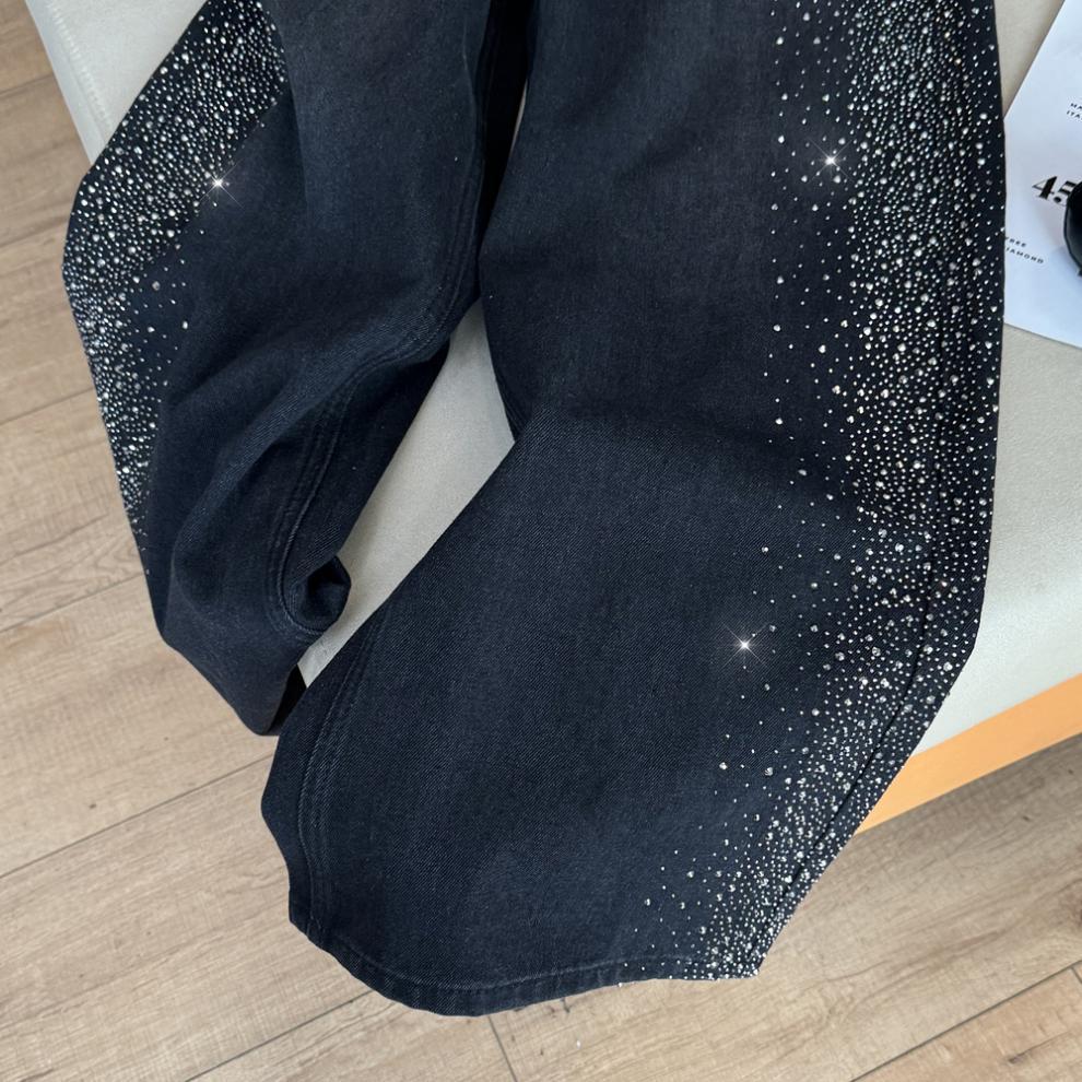 Li Wanjun Korean Style High-Waist Straight Leg Slimming Denim with Large Particle Rhinestones
