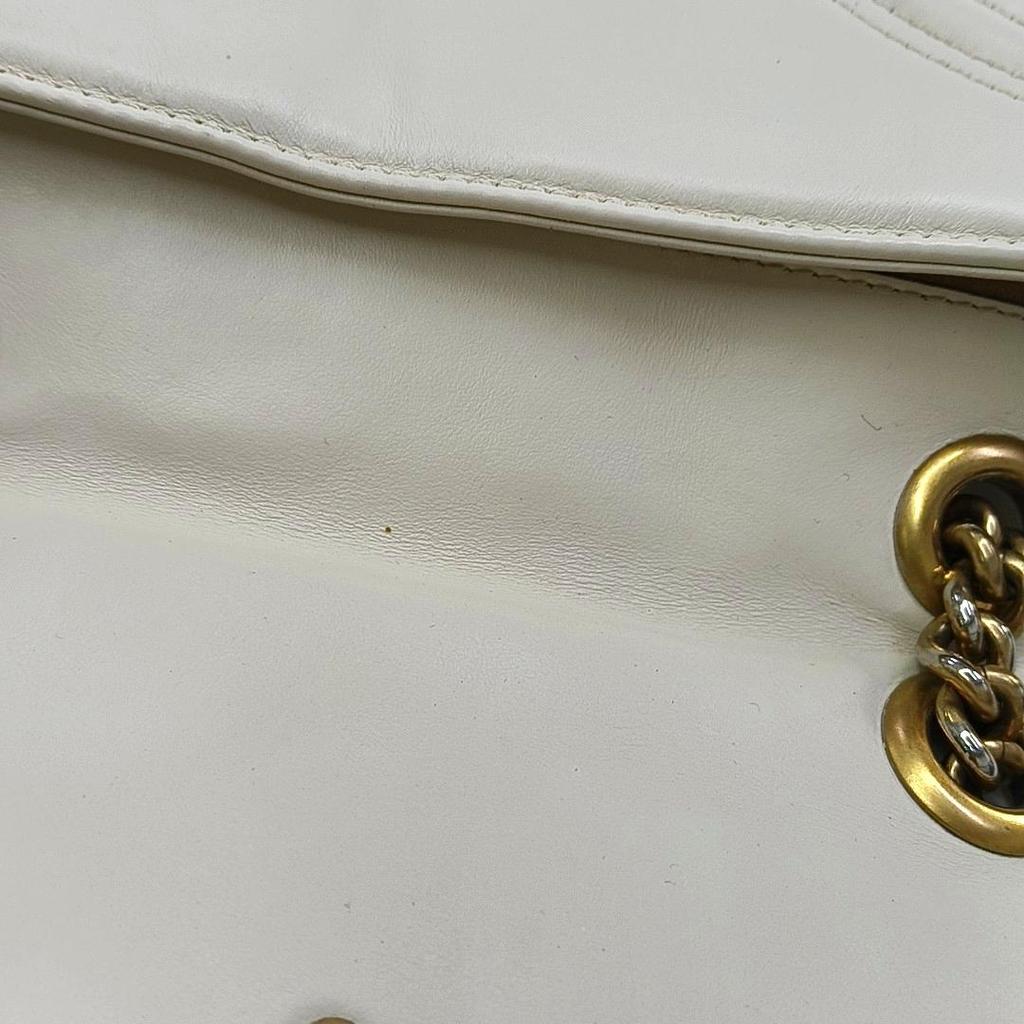 [Gebraucht] GG Marmont Doppel G Logo Nieten Federverschluss Klappe V Gestepptes Leder Mini-Schultertasche - Gut #15RGI17