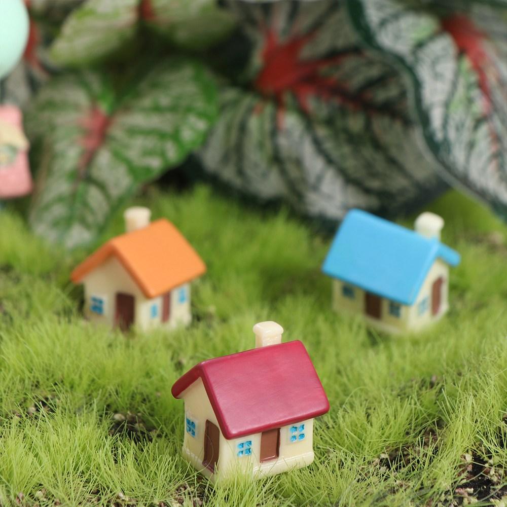 

Resin Crafts Micro-landscape Ornament Realistic Mini House Decoration Home