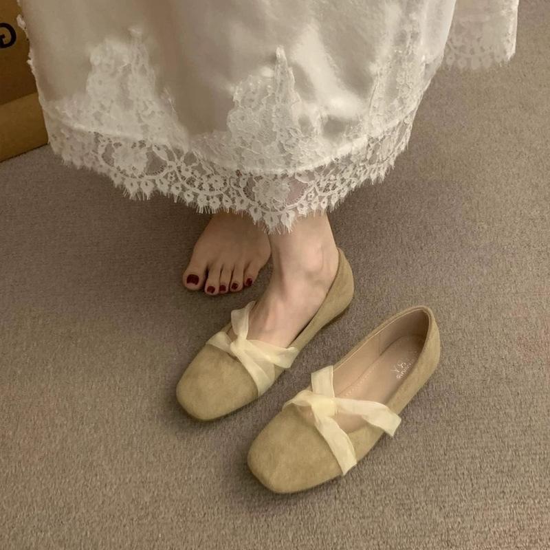 

French flat bottom gentle wind evening shoes lace cross belt shallow mouth square head suede versatile commuter ballet single shoes women 40 хаки