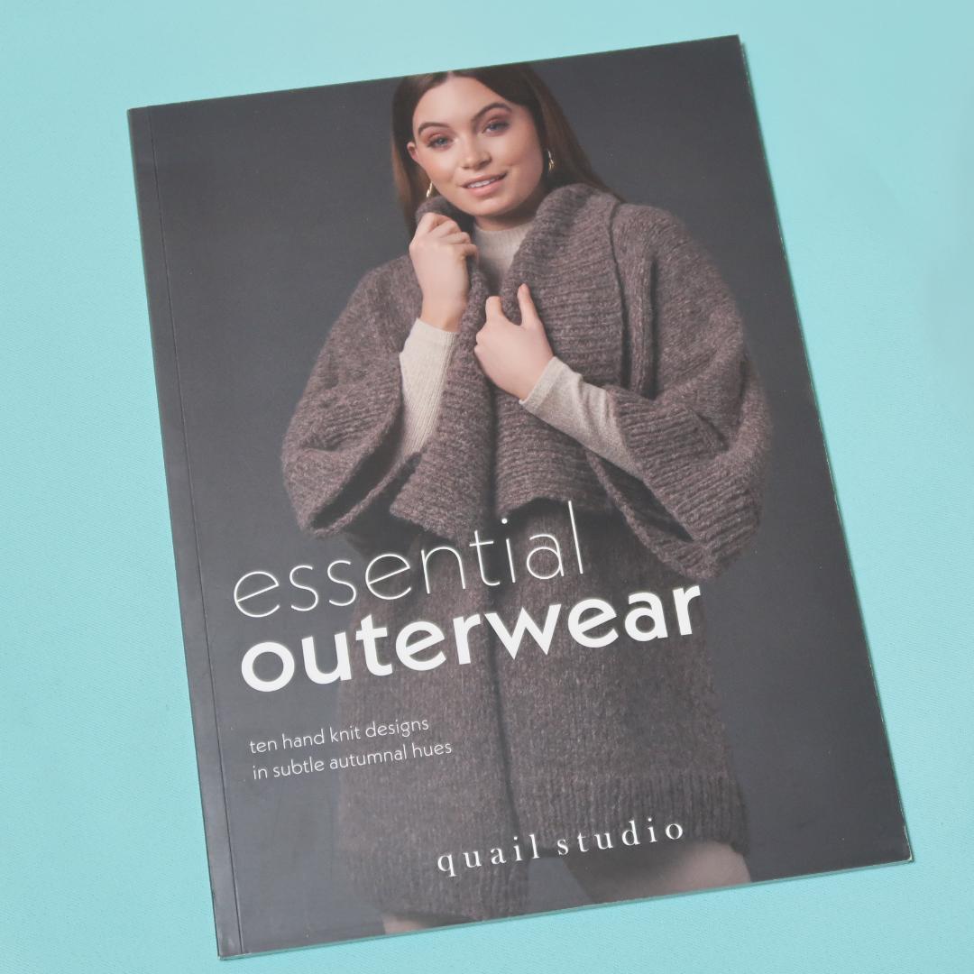

[USED] Sale! Books Essential Outerwear Knit Outerwear