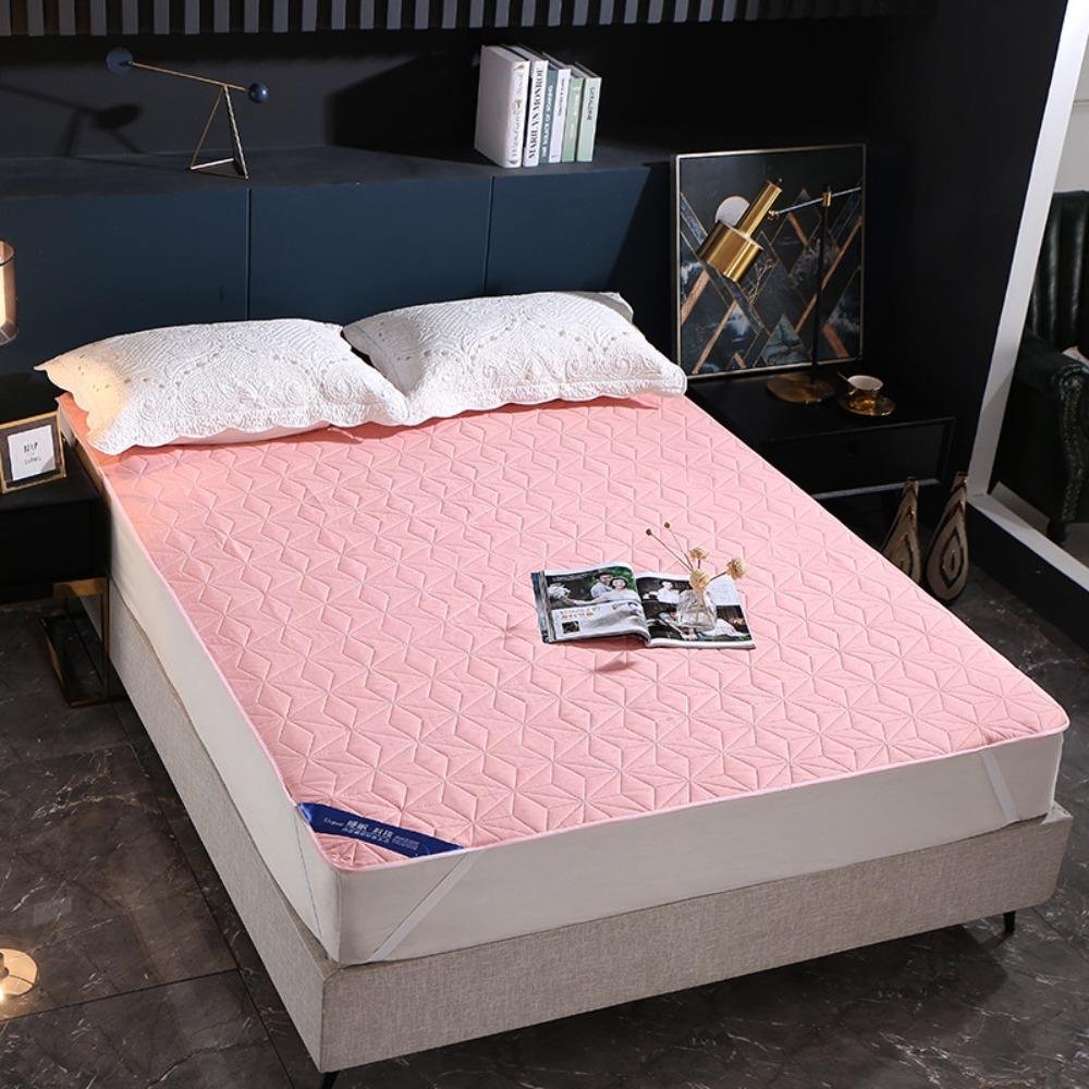 Non-slip Mattress Pad Anti Dust Bed Cover Protectors Pads Throw Mattress  Elderly