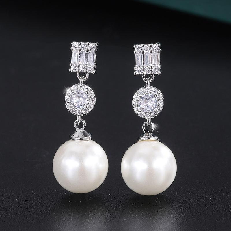 Jewelry Copper Bottom Gold-Plated Inlaid Fritillary Pearl Diamond Pendant 14Mm Stud Earrings 12Mm Set