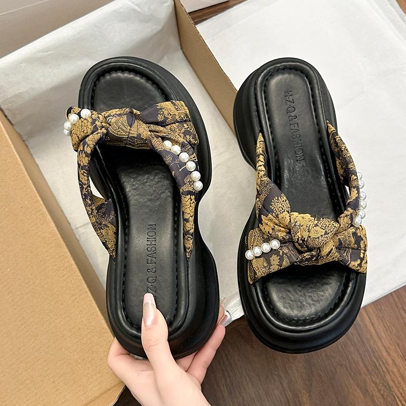 

With skirts, thick-soled height-increasing slippers, women s summer outer wear, fashionable and high-end, new flat sandals for going out 40 фиолетовый