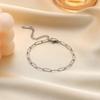 Moda Europeo-Americana Collana a Strati con Catena Piatta a Maglia Serpente a Tre Strati per Donna - Catena Clavicola con Croce in Metallo