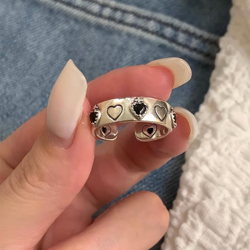 Style Retro Unique Adjustable Black Zirconia Ring For Women With Design Geometric