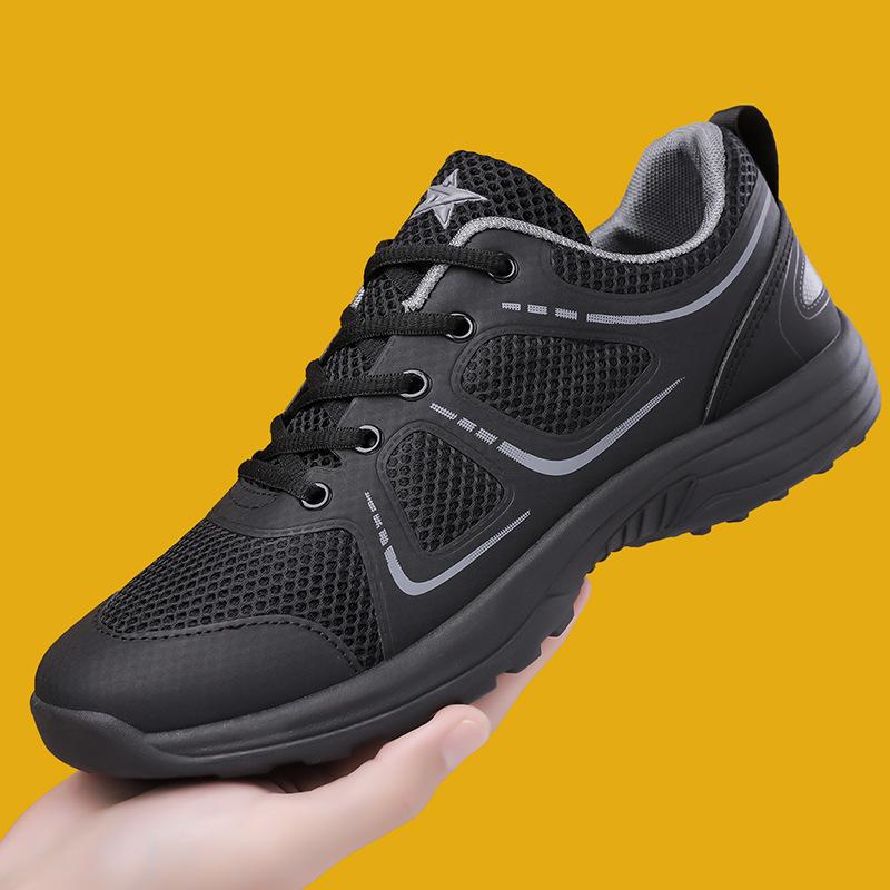 

New training shoes resistant to black outdoor breathable physical training running shoes men s lace-up fashion men 39