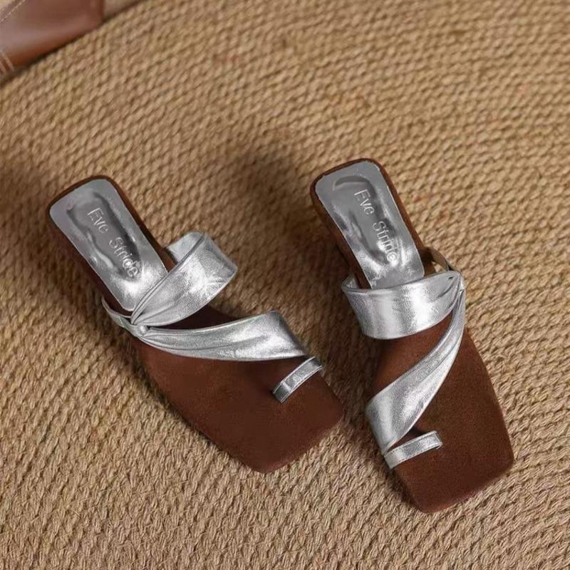 Mode Keilabsätze Damen Hausschuhe Designer Zehenstegschuhe Mittelhohe Absätze Mode Sandalen 2025 Neue Sommer Pumps Elegante Flip-Flops Kleid Zapatos