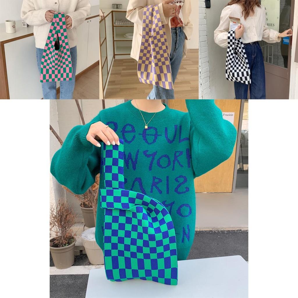 Classy And Timeless Vertical Checkered Tote Bag Perfect For Trendy Fashion Lovers And Essentials Everyday