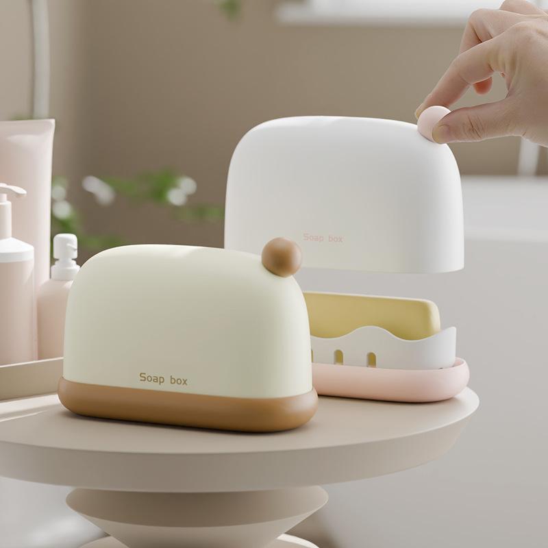 Portable Travel Soap Box with Waterproof Drainage Rack for Easy Portability and Convenient Storage of Soap.