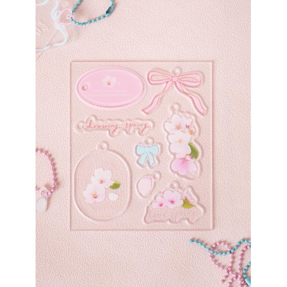 

Daiso Spring Spring Live Action Cherry Blossom Keyring Clear guitar (round)