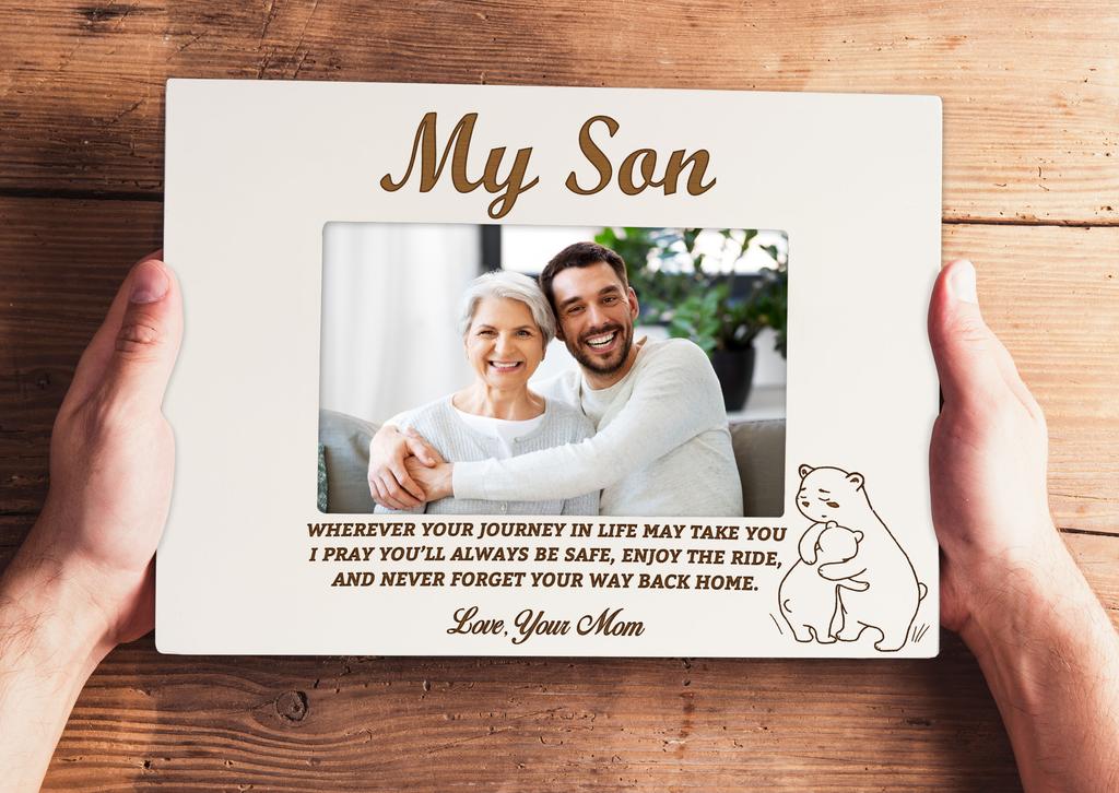 Darling Souvenir Made With Love  Engraved Table Top Photo Frame  Wooden Love For Mom Quotes White Picture Frame Gift For Mother's Day, 4x6Photo Size