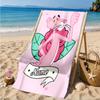 Benutzerdefinierter Name Pink-Panther Herz Im Weltraum Abenteuer Mikrofaser Strandtuch, Leicht für Sommerreisen, Schwimmbad Fan Geschenk