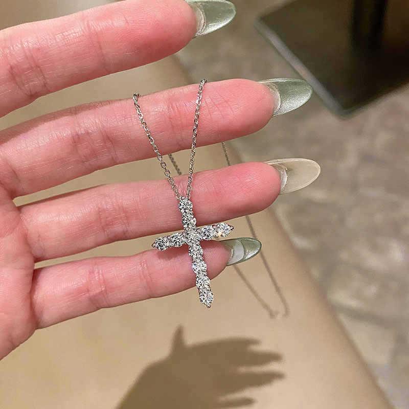 S925 Sterling Silver Cross Necklace with Full Diamond Pendant, Classic Pave Style, Versatile Fashion Clavicle Chain for Women.