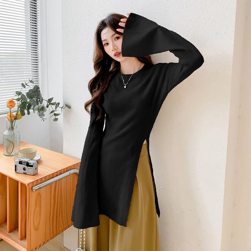 

Mokana Women s Flare Sleeve Knit Top One Size