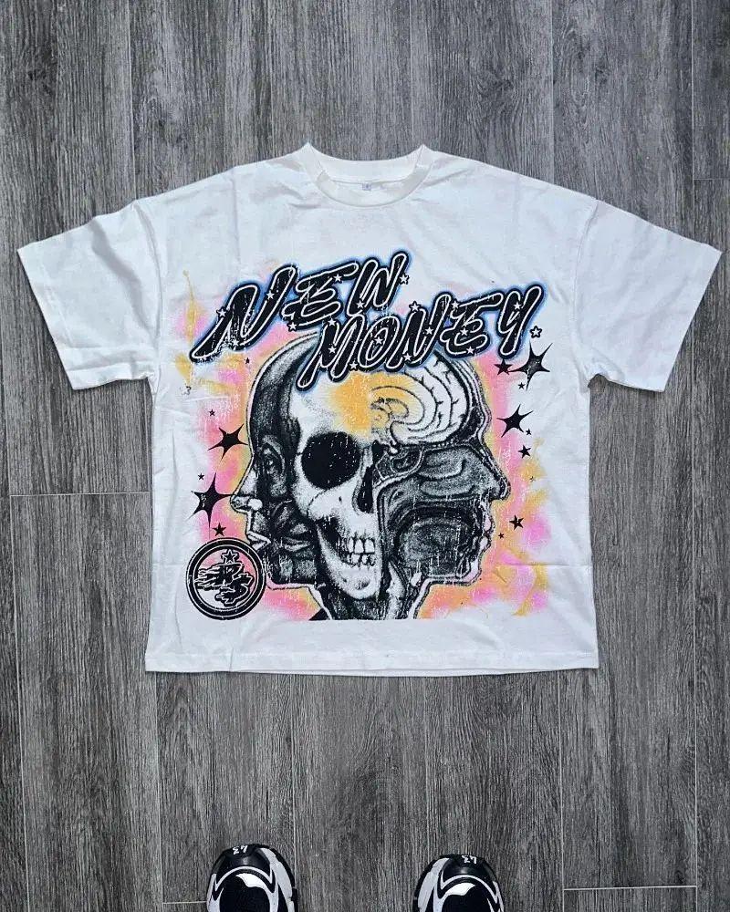 

Retro High Street Trend Anime Print Short Sleeve T-shirt Men Y2k Top Harajuku Rock Hip Hop Fashion Couple Oversized Shirt 4XL