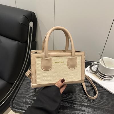 2025 Summer New Women's Shoulder Out Large Capacity Handbag High Value Fashion Versatile Messenger Bag