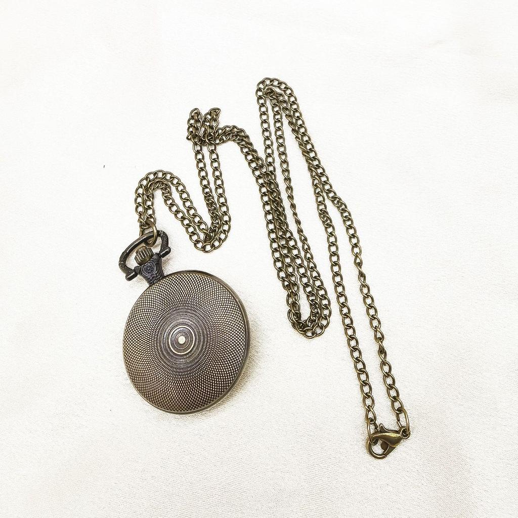 Genshin Kids' Retro Flip Pocket Watch with Custom Photo Options