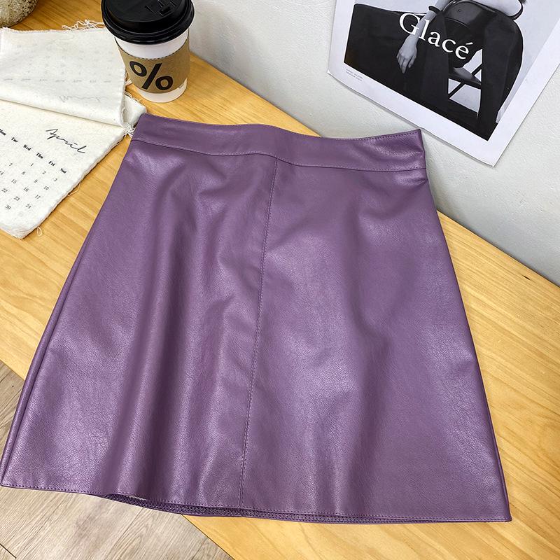 Damska Czarna Spódnica A-Line z Czarnej Skóry PU z Wysokim Stanem - Modelująca Sylwetkę, Podkreślająca Biodra, Krótka, Przeciwko Odkrywaniu, Idealna na Wiosnę i Jesień.