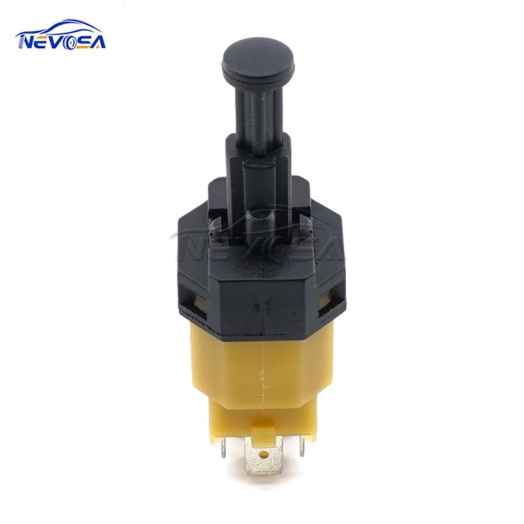 

Выключатель стоп-сигнала автомобиля Daewoo 96567427 NEVOSA