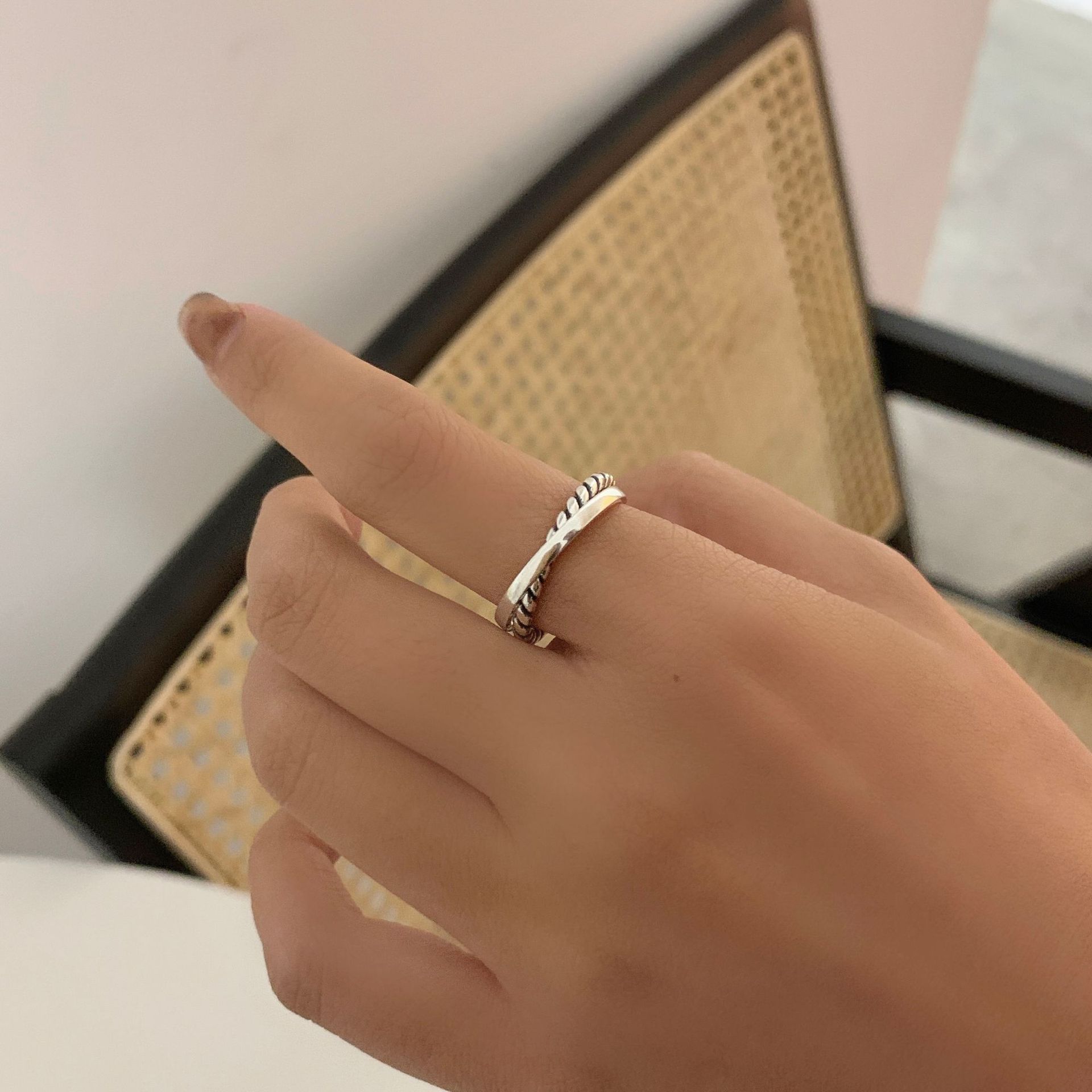 

925 Exquisite Sterling Silver Double Layer Vintage Cross Twist Ring For Women