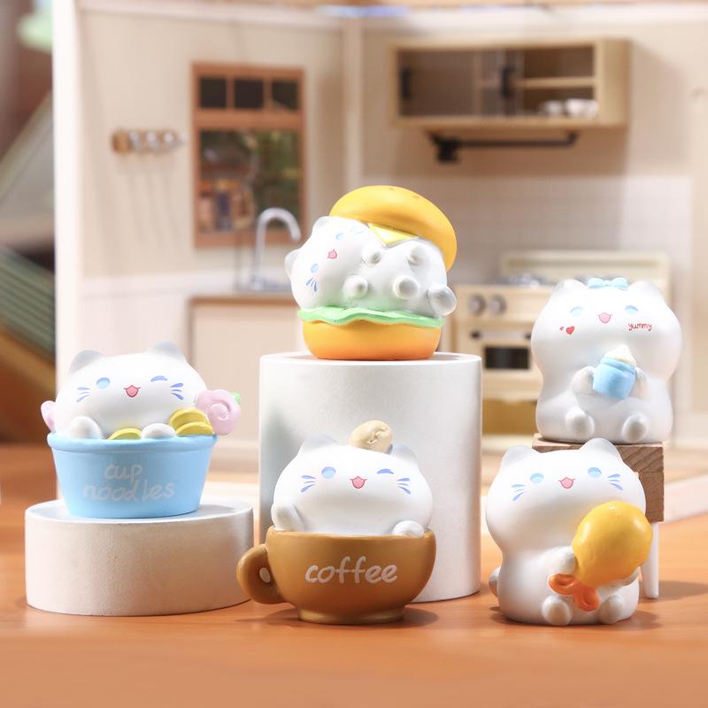 

Delicious Meow Meow Blind Box: Cute Cat Resin Crafts Desktop Decorations