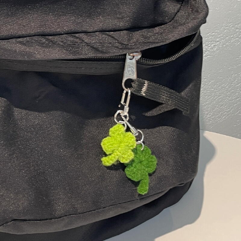 Four-leaf clover keychain handmade knitted key ring