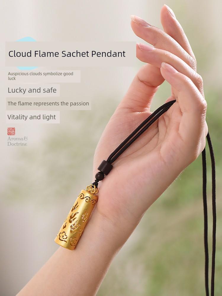 Chinese Ancient Style Xiangwan Pendant Cut Out Aromatherapy Ball Portable Wear Perfume Bag Brass Gold-Plated Necklace Mid-Autumn Festival Gift