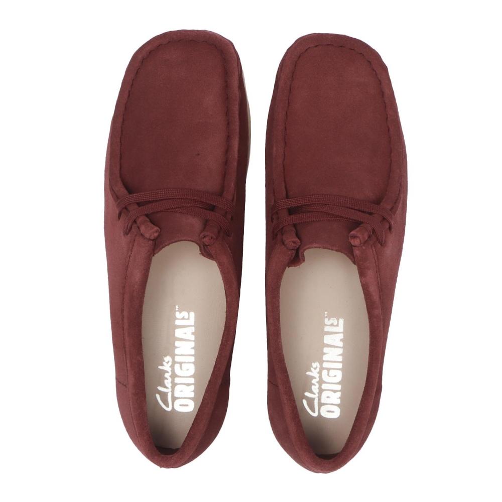 ClarkS W S Wallabee. 26179317 Deep Red Sde