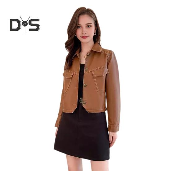 

Женская куртка из искусственной кожи с гладкой поверхностью, отложным воротником, однобортная модель, карманы с клапанами, длинные рукава, мотоциклетное пальто, верхняя одежда больших размеров для путешествий L коричневый