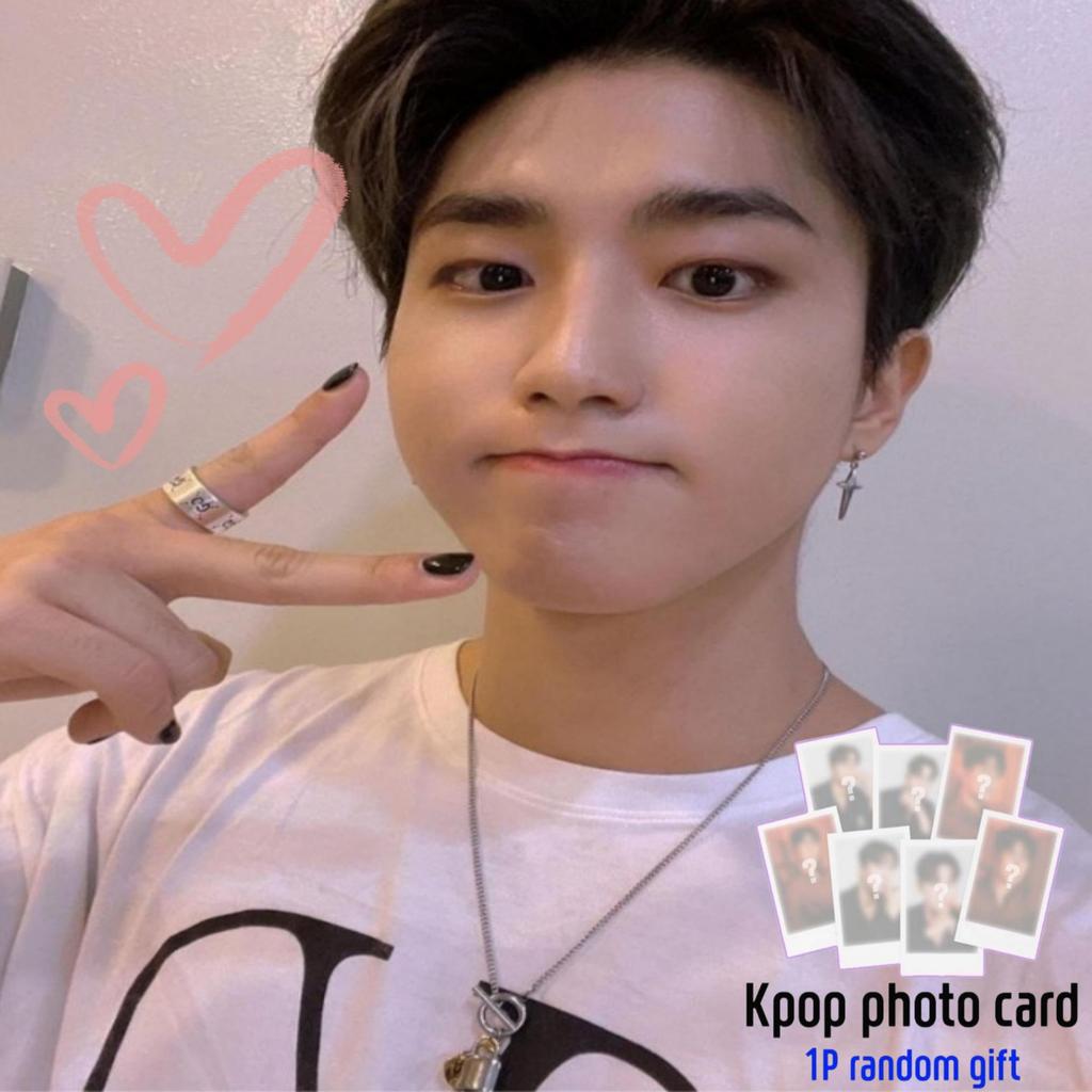 Stray Kids HAN Pick) Mini Heart Lock Toggle Bar Surgical Necklace