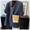 Fashion straw woven bag women's new trend woven shoulder messenger women's bag beach casual bucket bag