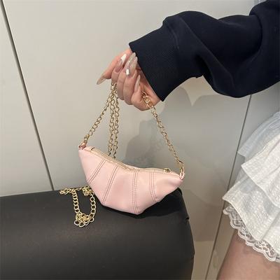 Korean Niche Design Bag Women's Foreign Style New Fashionable Mini Croissant Bag Going Out Cute Neck Small Satchel Tide